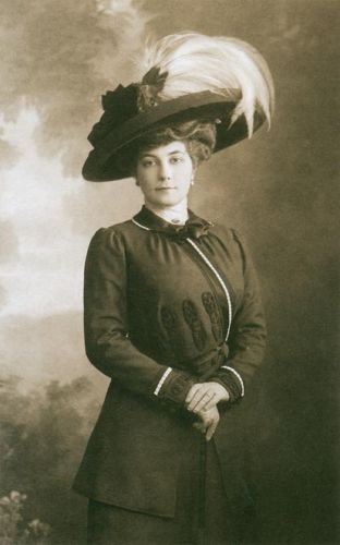 Елена Ивановна Рерих. 1915–1916 гг.