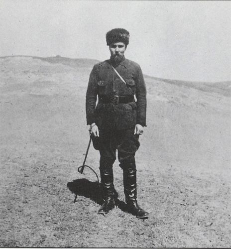 Ю.Н. Рерих во время экспедиции в Маньчжурию 1934-1935 гг.