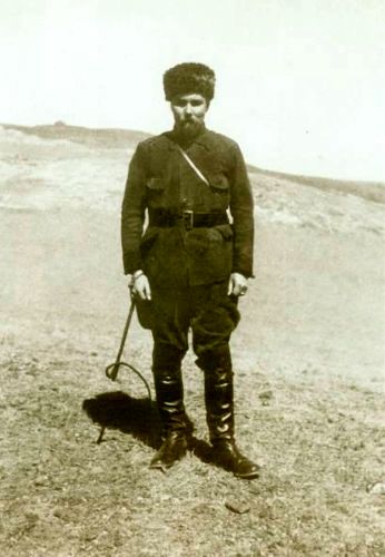 15. Ю.Н.Рерих во время Маньчжурской экспедиции 1934–1935