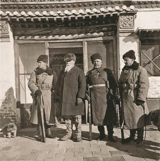 35. В Цаган-Куре. Внутренняя Монголия, 1935
